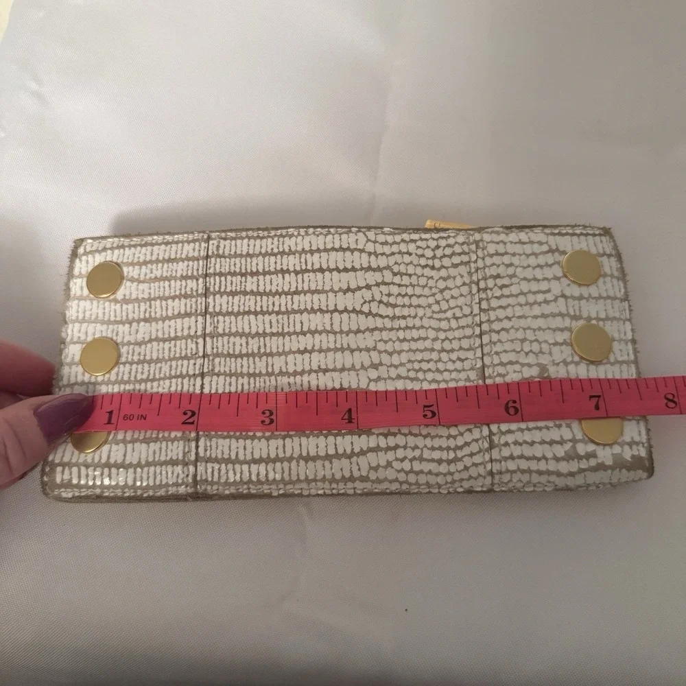 Hammitt 110 North Soft Leather Bifold Long Wallet White Crackle Gold Hardware - Picture 13 of 14